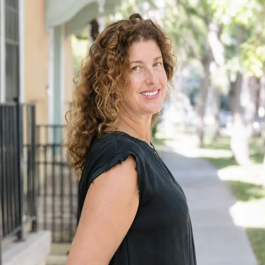 Jennifer Emich, Agent in  - Compass