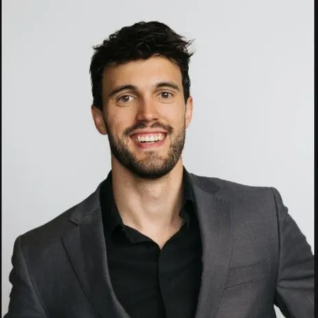 Brett Connaughton, Agent in  - Compass