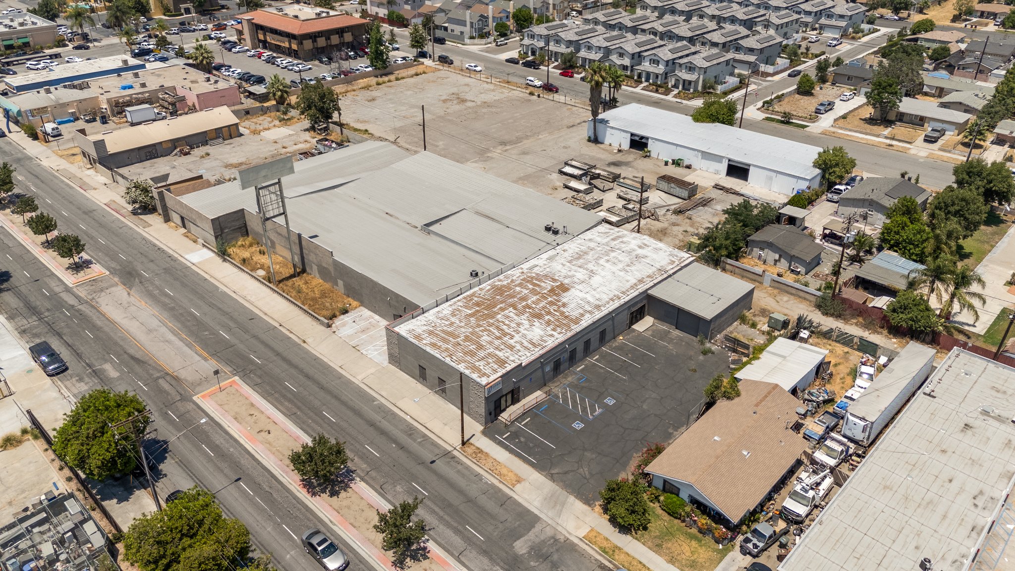 For Sale & Lease | 395 East Valley Boulevard