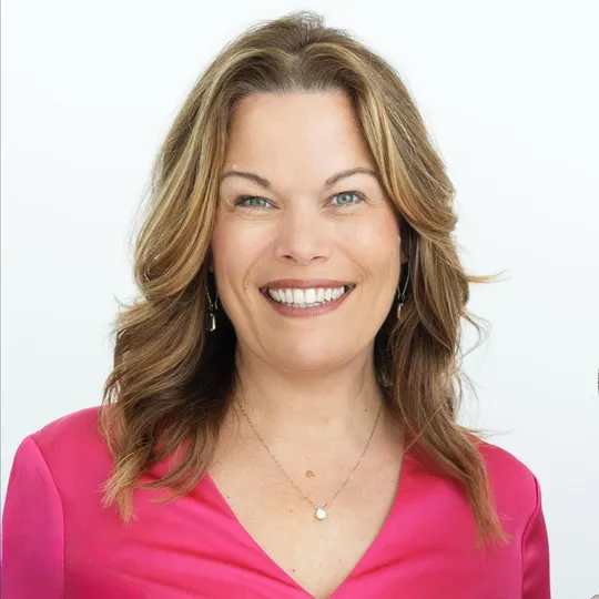 Valerie Upham Team, Agent in  - Compass