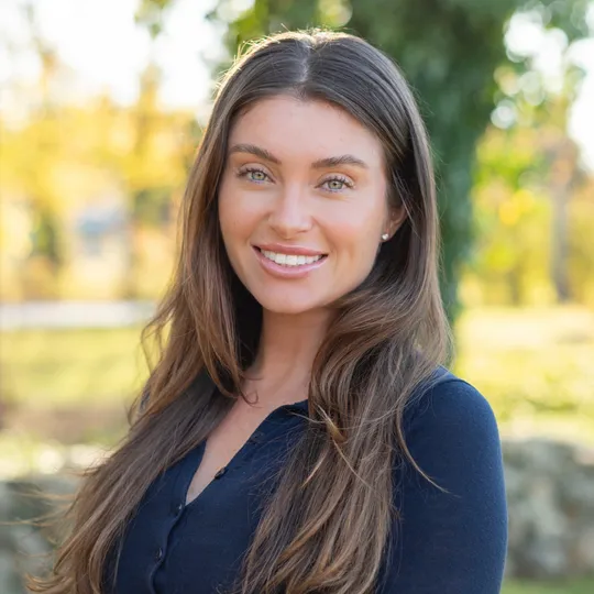 Madeline Smith, Agent in  - Compass