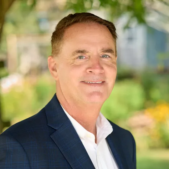 Glenn Wambolt, Agent in  - Compass