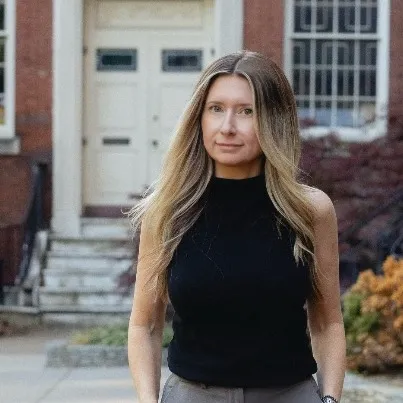 Stacey Loehrs, Agent in  - Compass