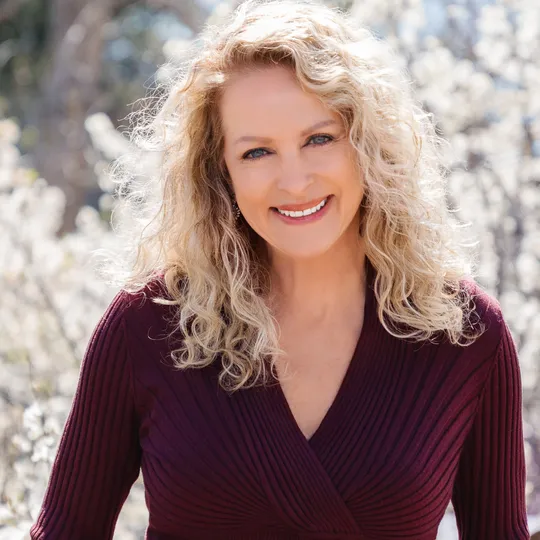 Brooke Weathers, Agent in  - Compass