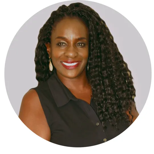 Lisa Taylor, Agent in  - Compass