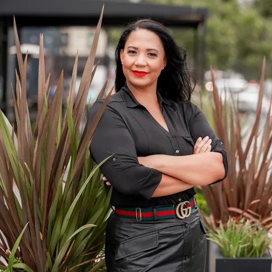 Sharmaine Capelli, Agent in  - Compass