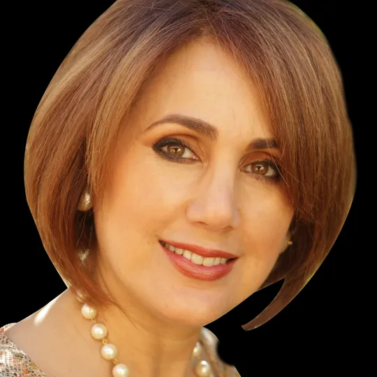 Roya Kianmahd, Agent in  - Compass