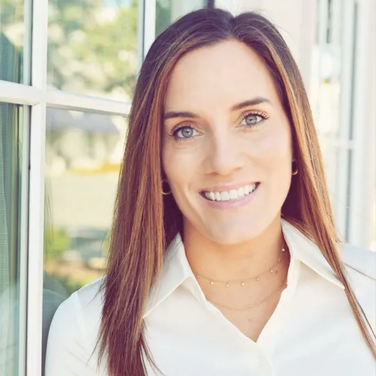 Amanda Young, Agent in  - Compass