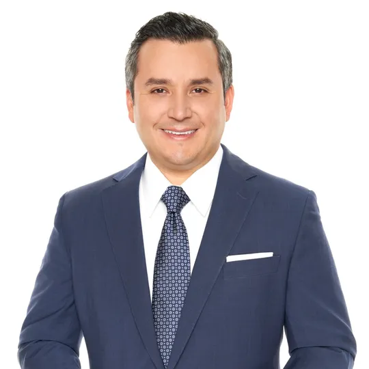 Polo Velazquez Santos, Agent in  - Compass