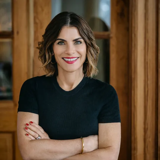 Jen Angotti, Agent in  - Compass