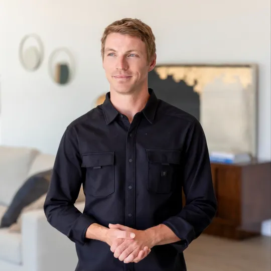 Nicholas Miele, Agent in  - Compass