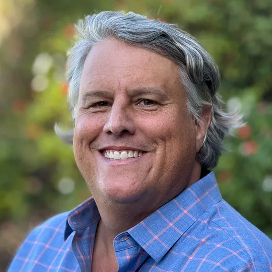 Tyler Grossman, Agent in  - Compass