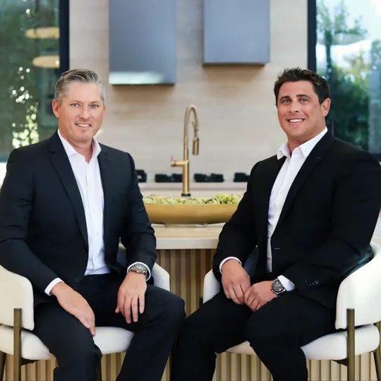 Ryan Real Estate Group, Agent in  - Compass