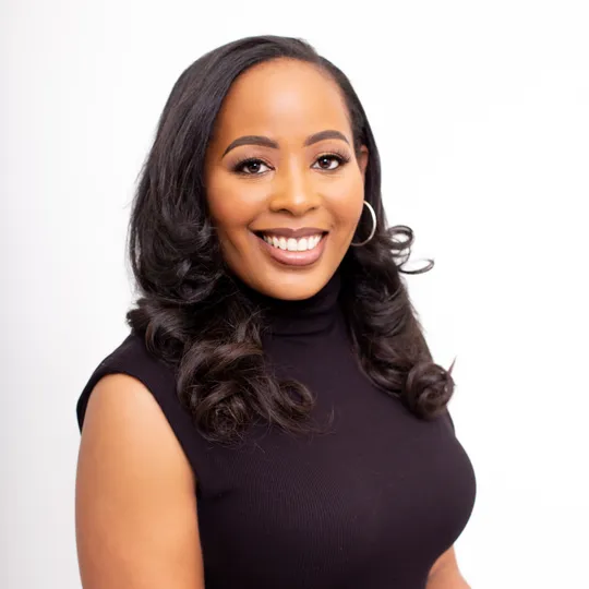 Lauren Thomas, Agent in  - Compass