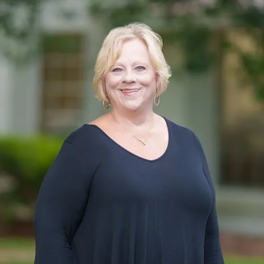 Nancy Arnoult, Agent in  - Compass