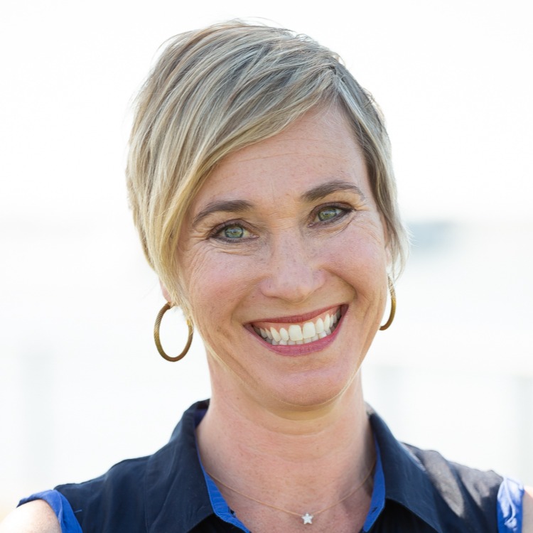 Headshot of Tanya Keefe