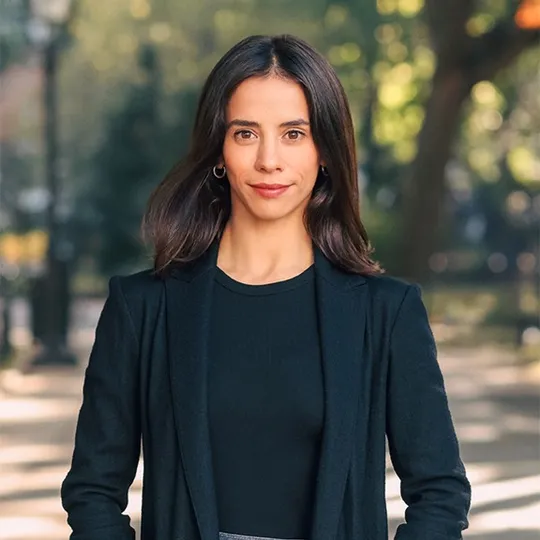 Erin Kirschenbaum, Agent in  - Compass