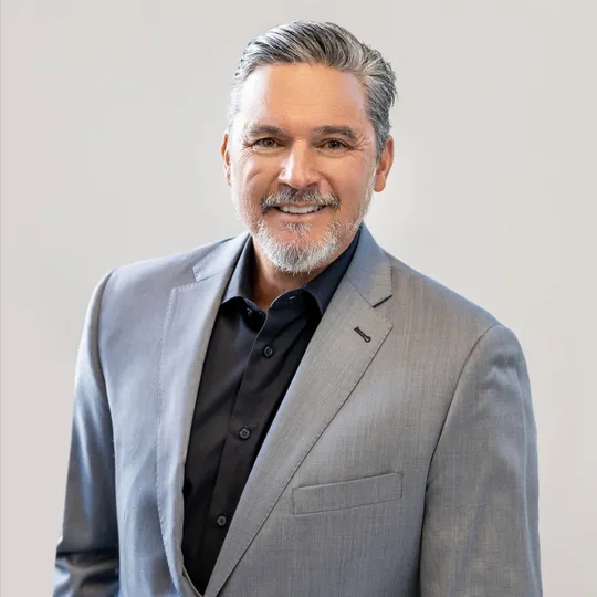 James Laden, Agent in  - Compass