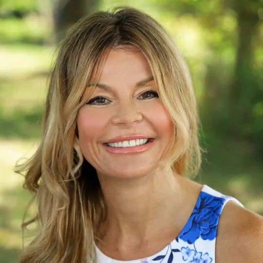 Betsy Wells, Agent in  - Compass