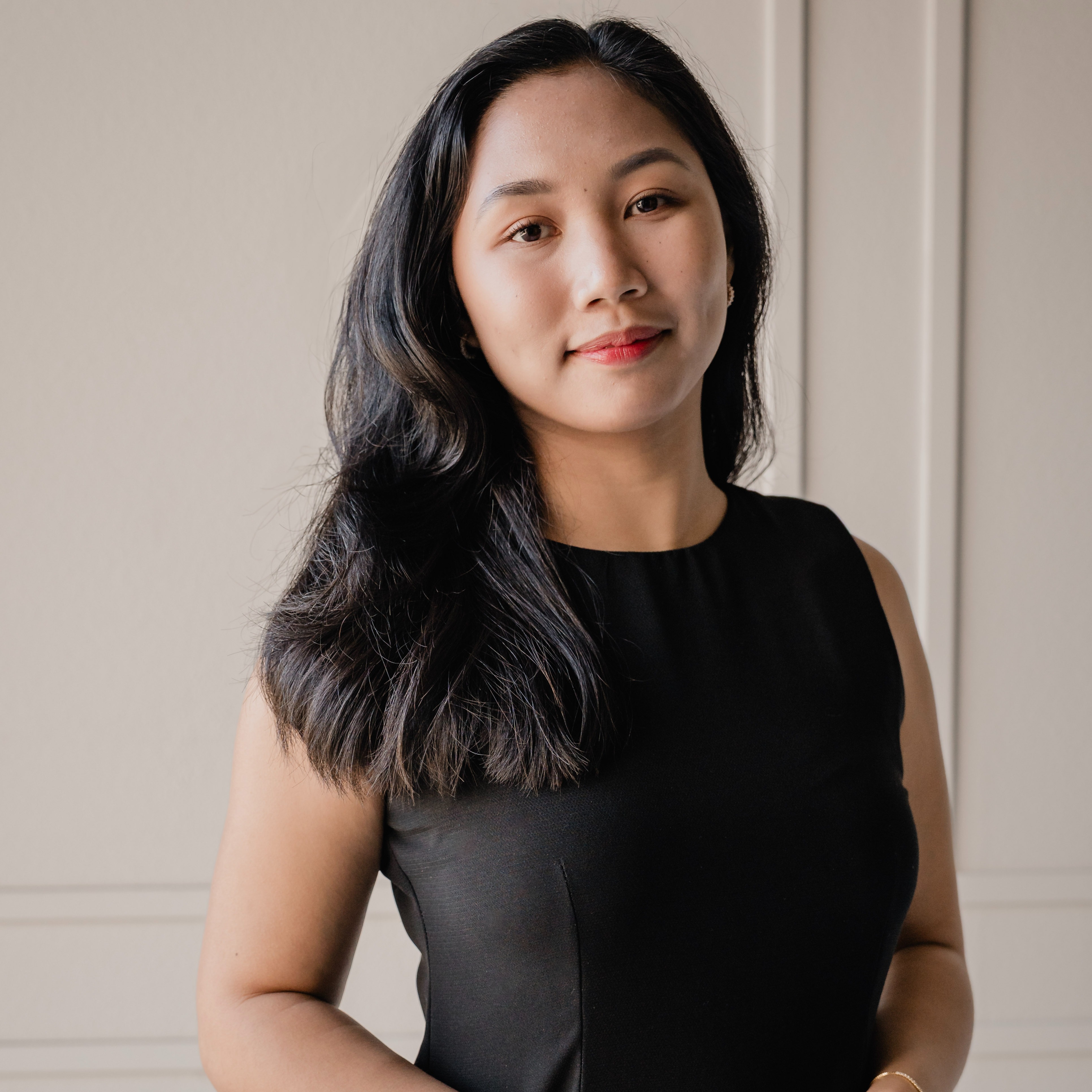 Headshot of Stacey Benzon