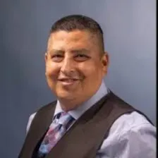 Edwin Alvarado, Agent in  - Compass