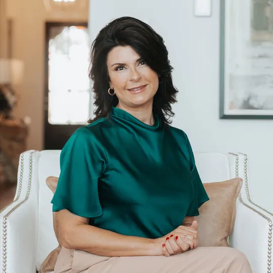 Amy Pietrantone, Agent in  - Compass