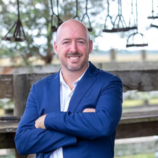 Zachary Schmidt, Agent in  - Compass