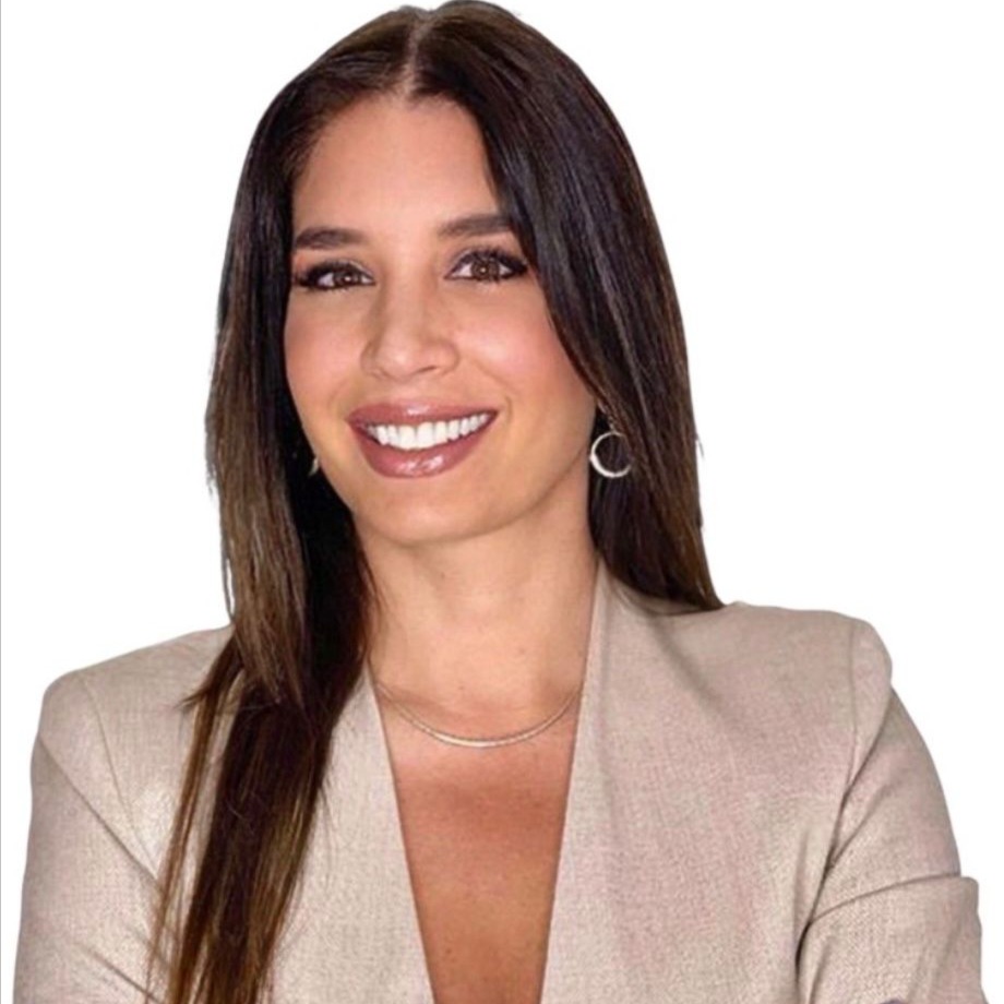 Headshot of Katherine Jattin