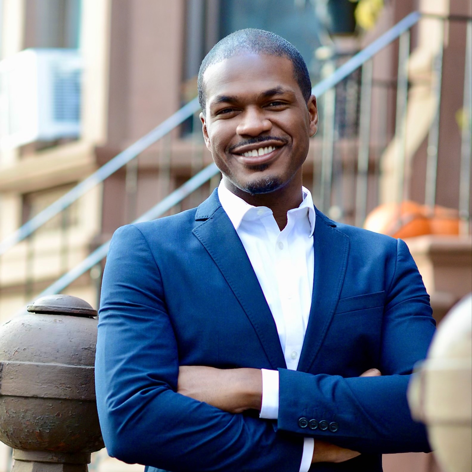 Headshot of Mikael Johnson