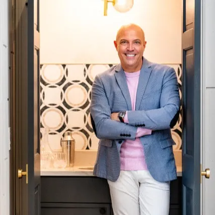 Creighton Grose, Agent in  - Compass