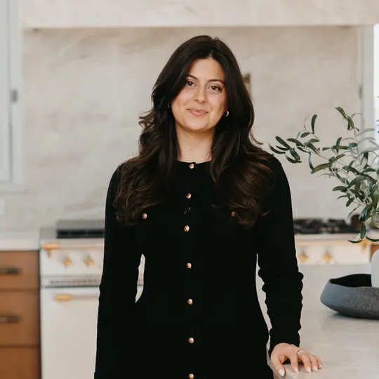 Francesca Paone, Agent in  - Compass