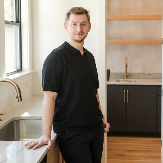 Ryan Beals, Agent in  - Compass