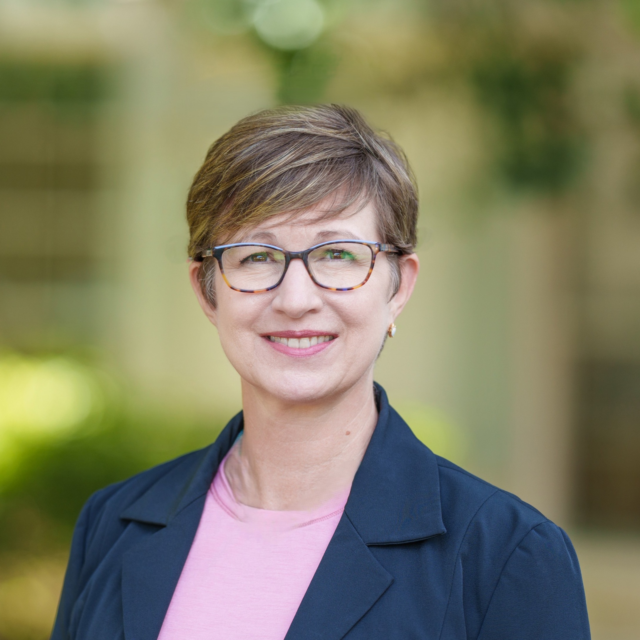 Headshot of Snoann Willett