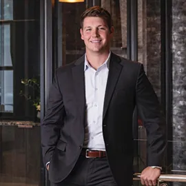 Joe Crochet, Agent in  - Compass
