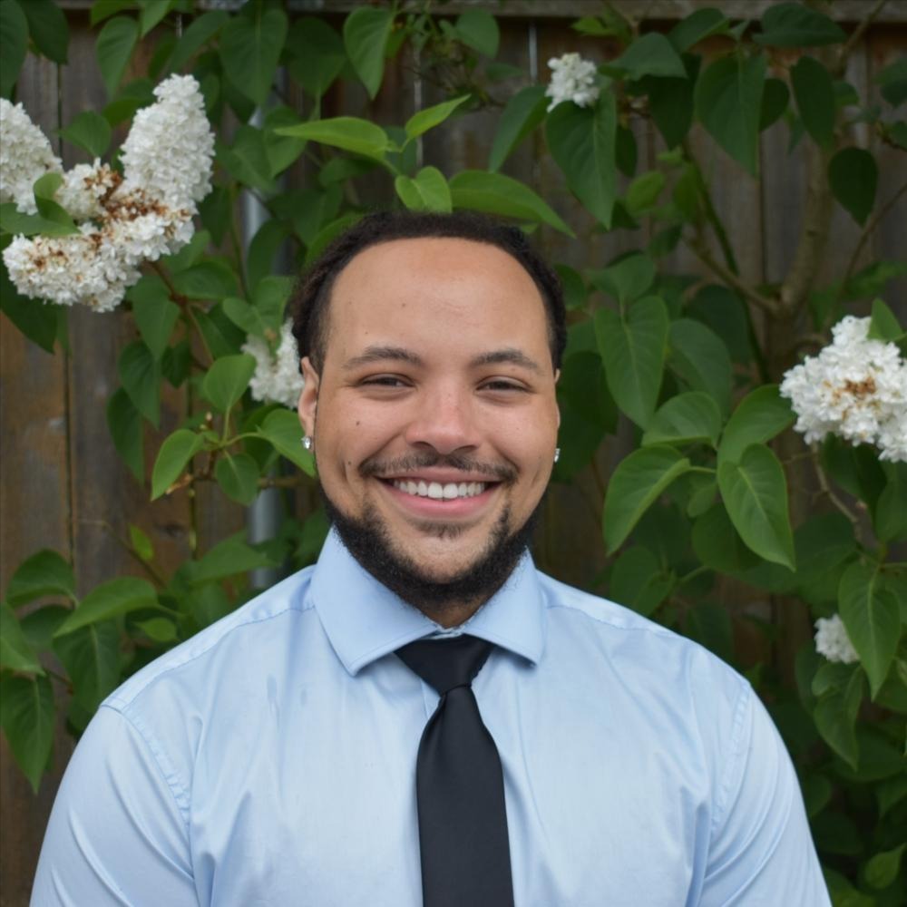 Headshot of Joshua Anderson