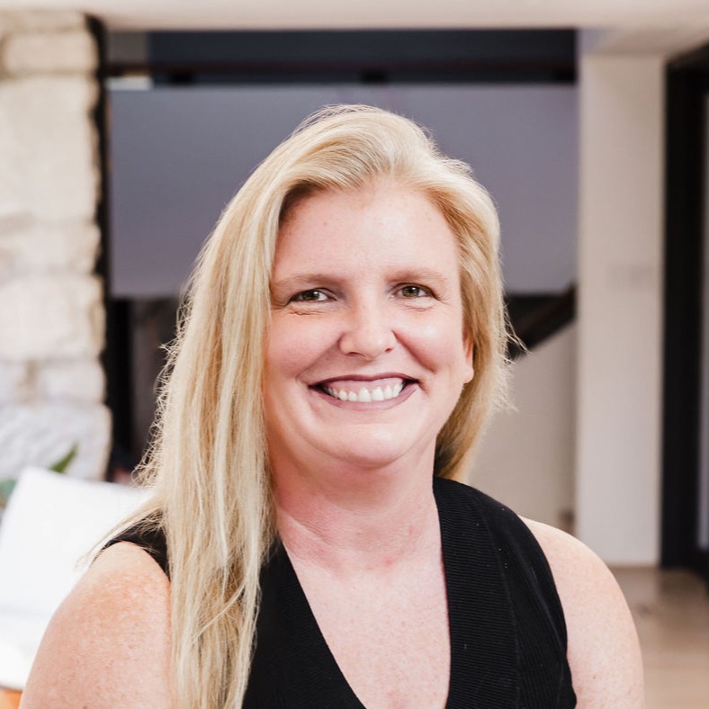 Headshot of Erin Galfer