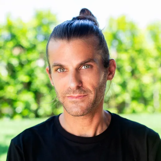 Michael Olmes, Agent in  - Compass