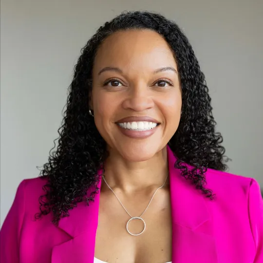 Leslie Hall, Agent in  - Compass