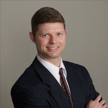 Headshot of Tracy Saloka