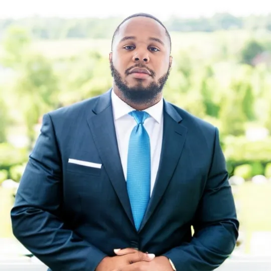 Treonte Fields, Agent in  - Compass