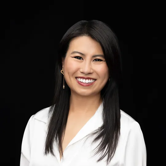 Anna Yu, Agent in  - Compass