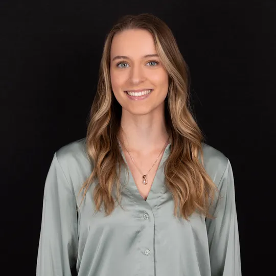 Amanda Jacius, Agent in  - Compass