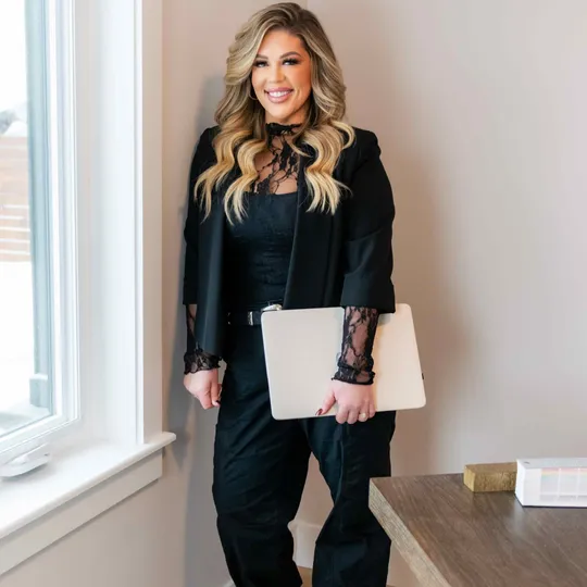 Emily Iverson, Agent in  - Compass