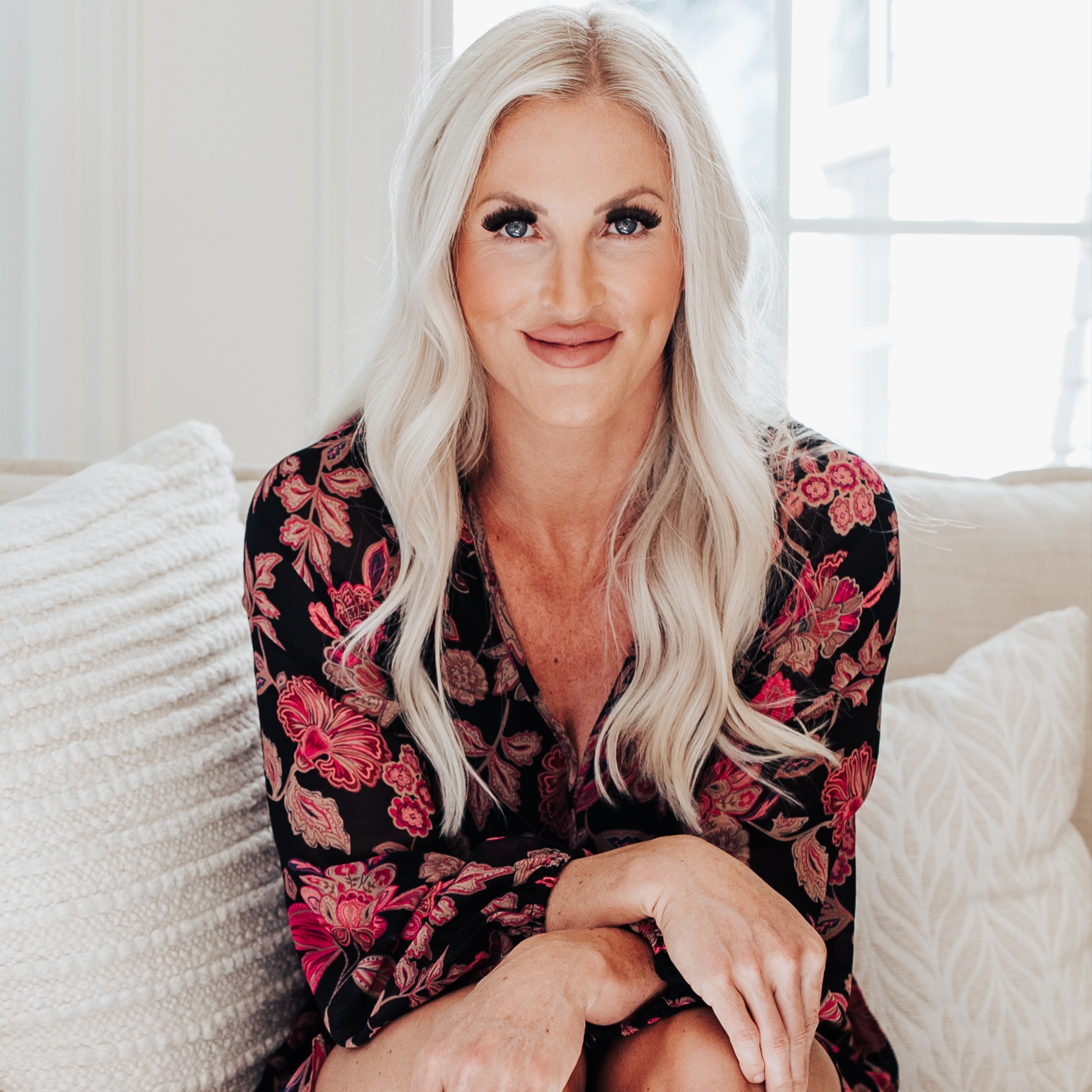 Headshot of Lauren Sawyer