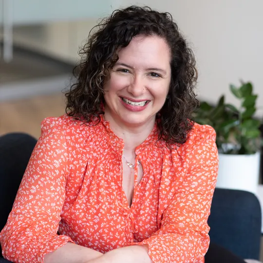 Laura Lichtman, Agent in  - Compass