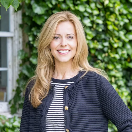 Nancy Keeshan, Agent in  - Compass