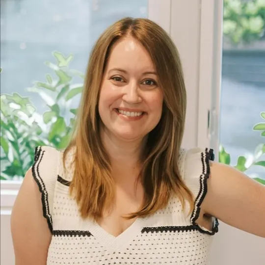 Meg Marsh, Agent in  - Compass