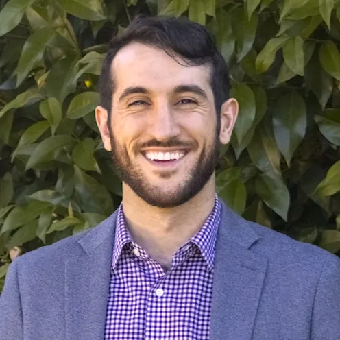 Shawn Baniani, Agent in  - Compass