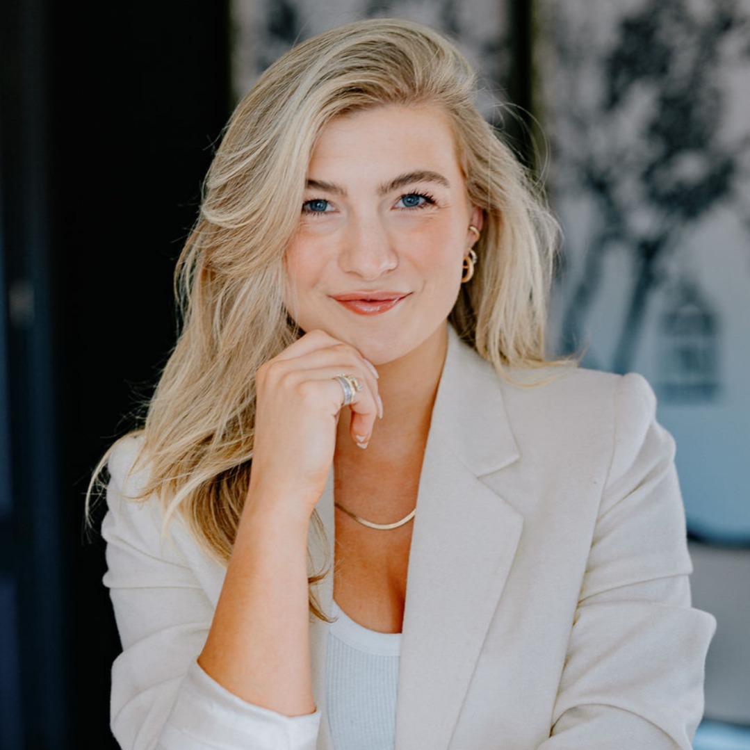 Headshot of Emma Nies