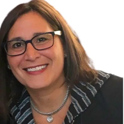 Amy Gallatin, Agent in  - Compass